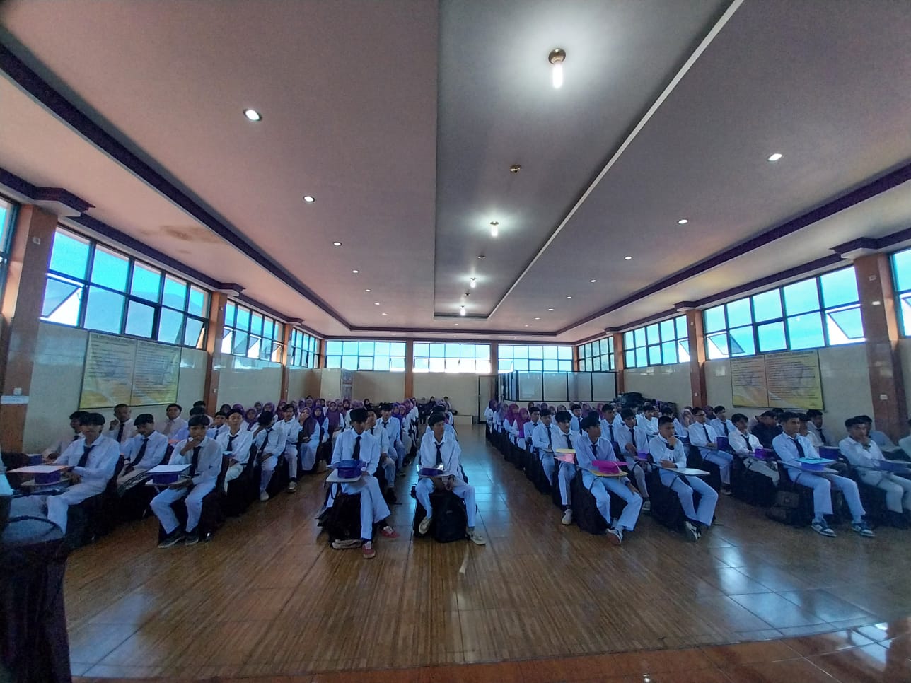 Kegiatan Akademik di Aula